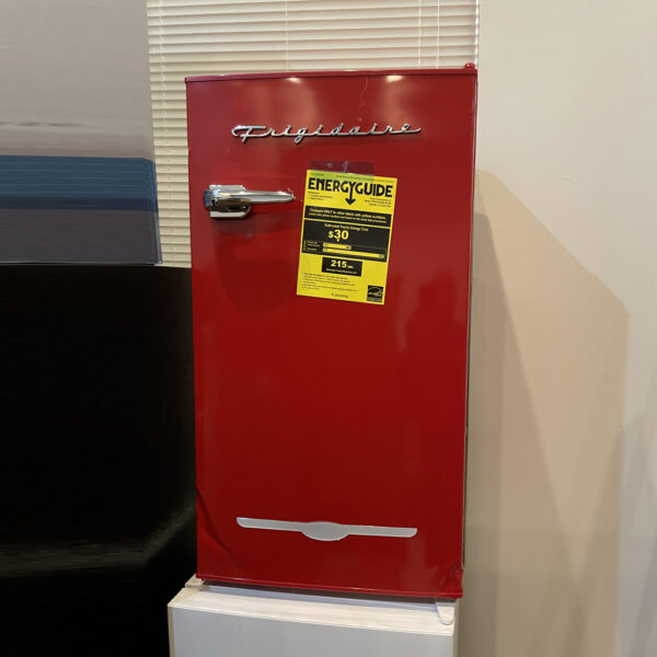 4cu-ft-red-retro-mini-refrigerator.